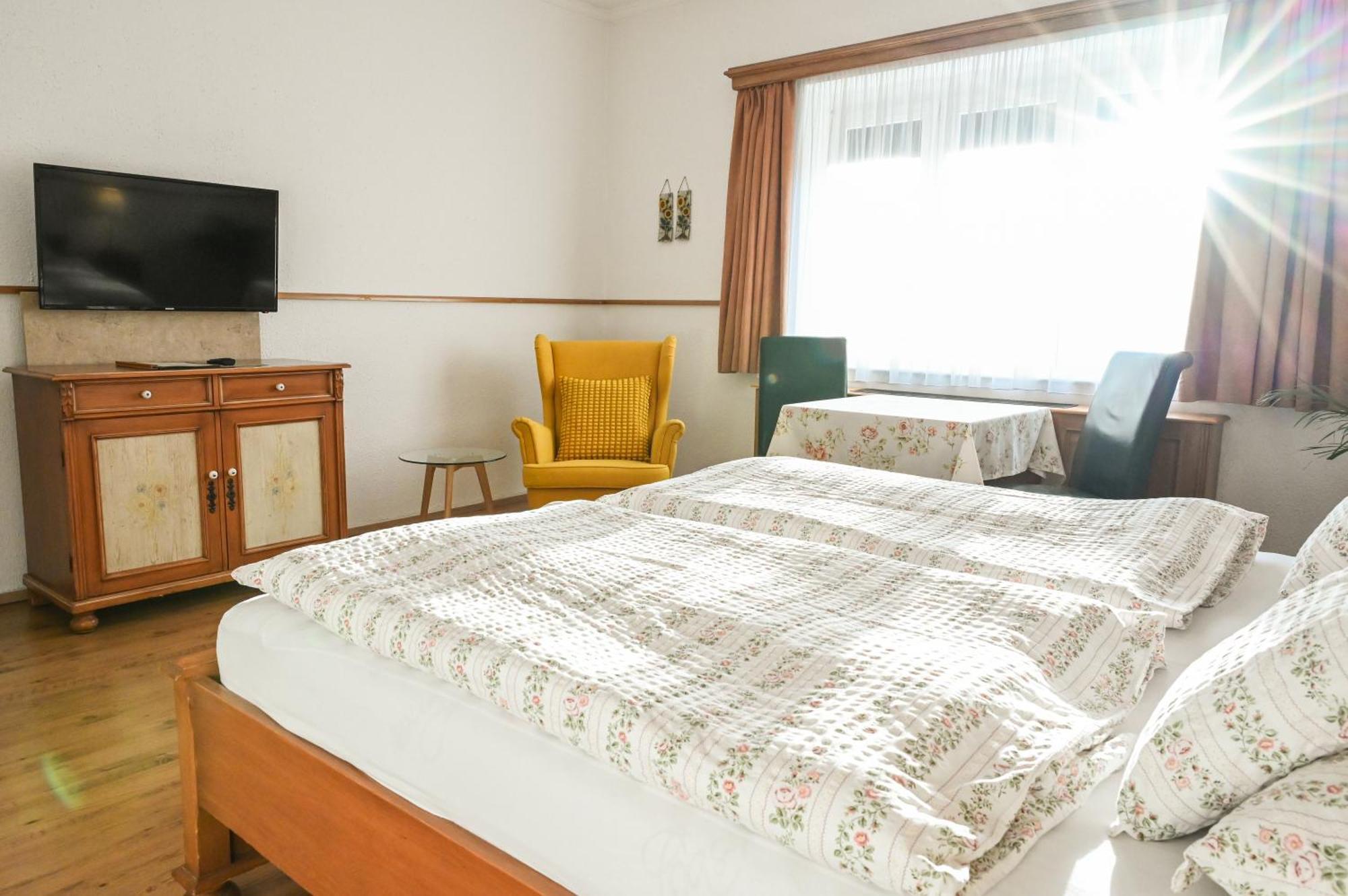 Hotel Diana Apartments ปราก ภายนอก รูปภาพ
