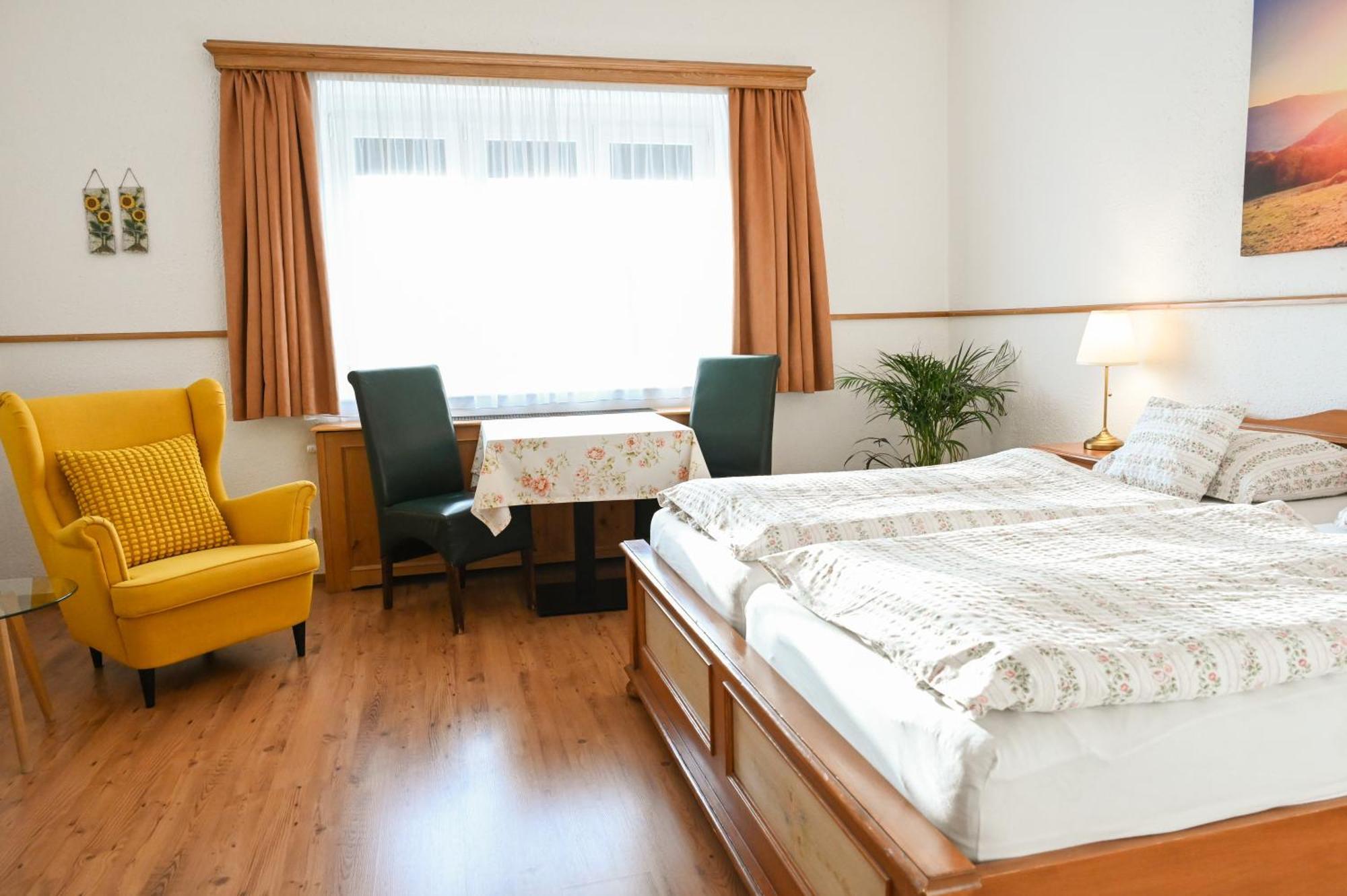Hotel Diana Apartments ปราก ภายนอก รูปภาพ