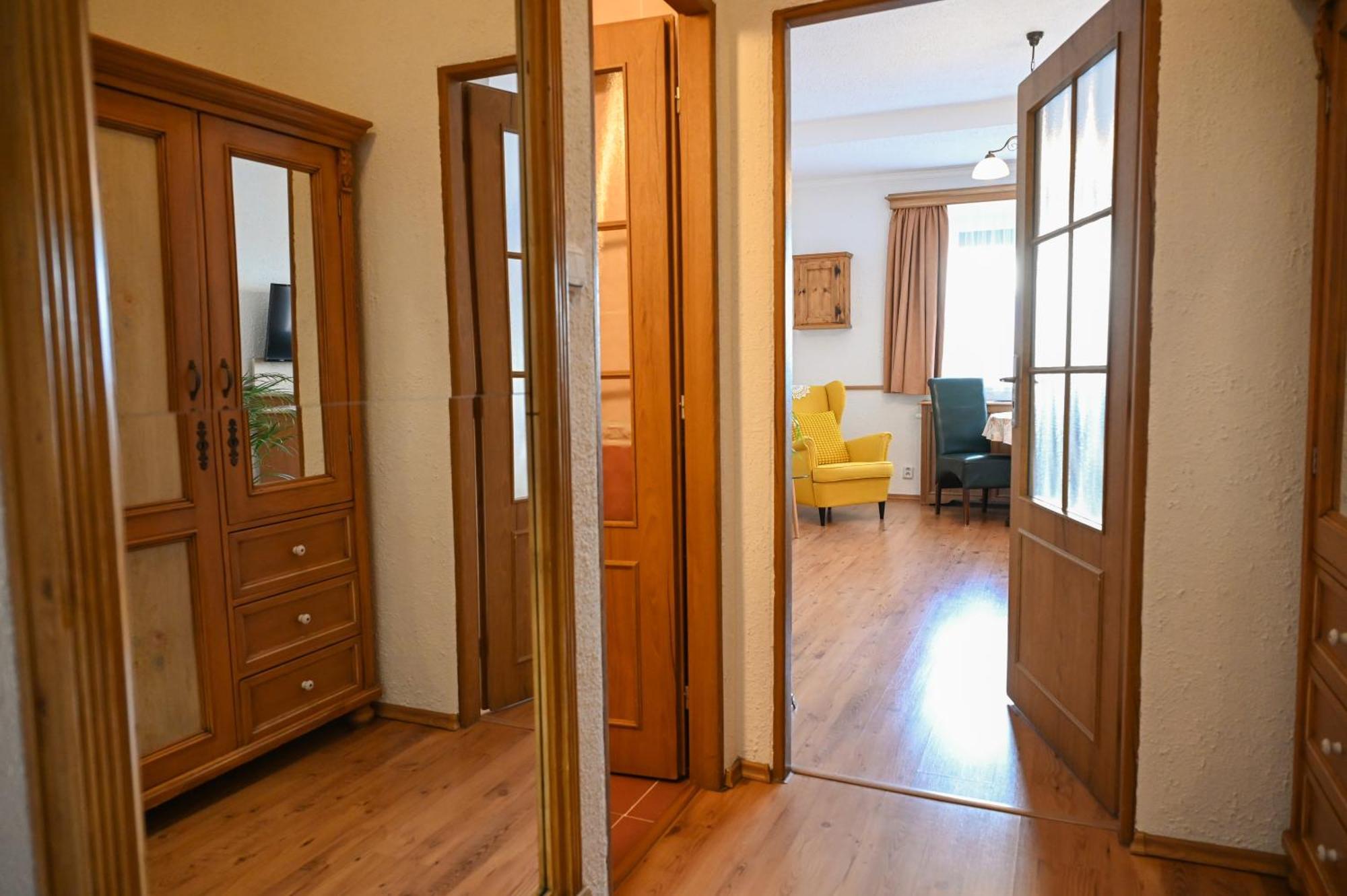 Hotel Diana Apartments ปราก ภายนอก รูปภาพ